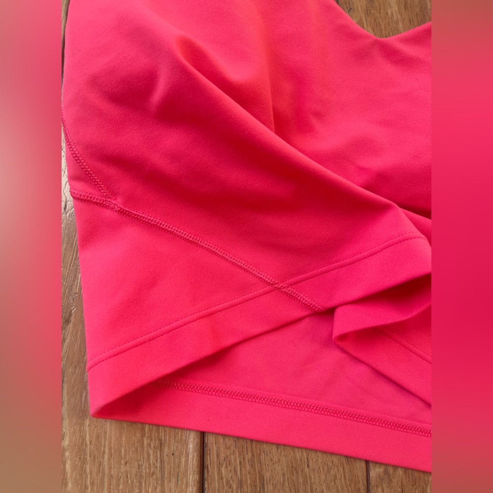 Lululemon Align™ Bra (Light Support, A/B Cup) Size 4 , Ripened Raspberry - Picture 4 of 9